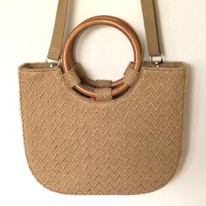 Poketo woven purse with woodle handles